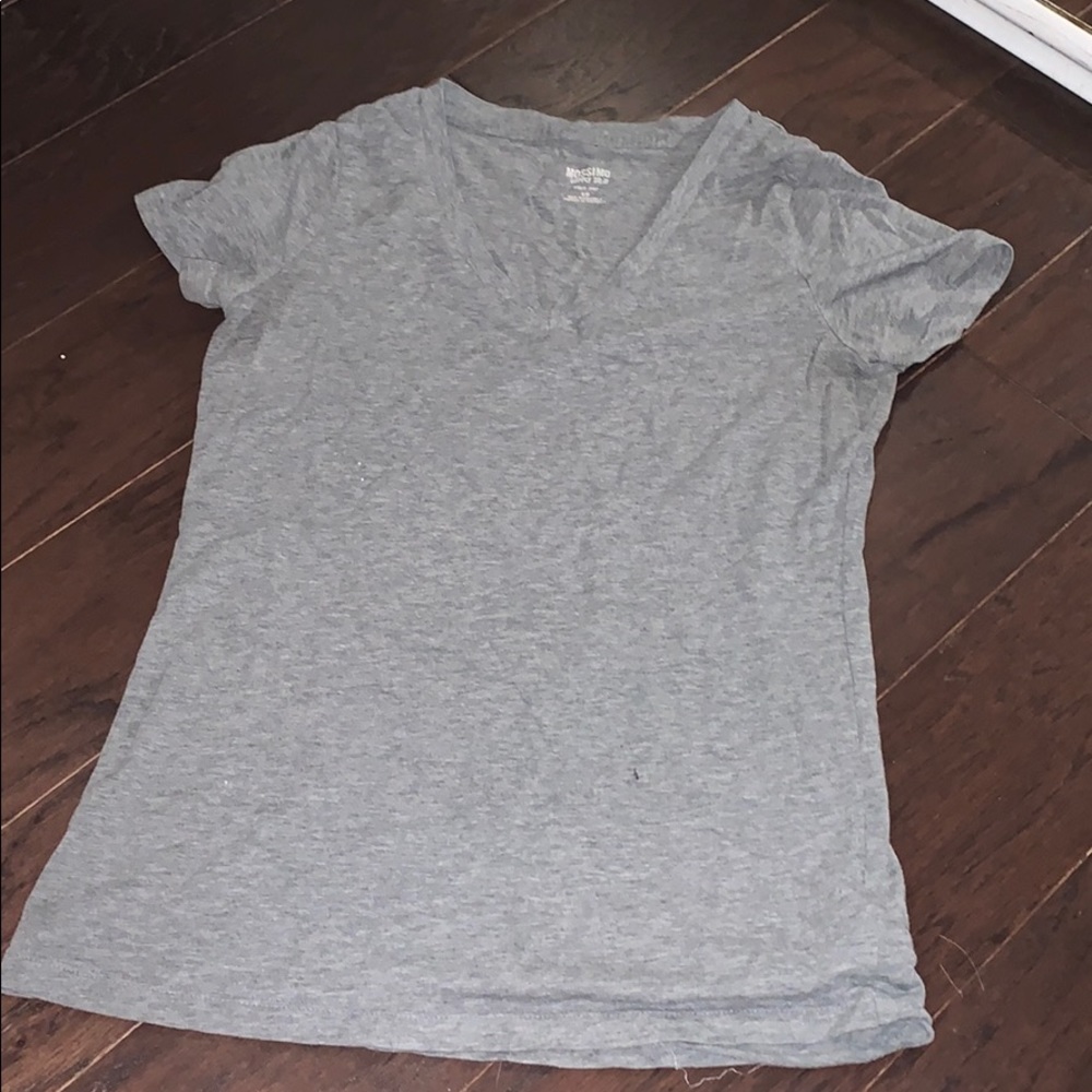plain gray tee